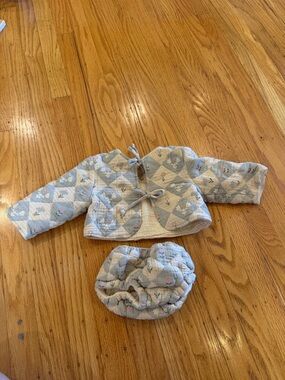 Wild Wawa Quilted Baby Matching Set in Pale Blue Floral